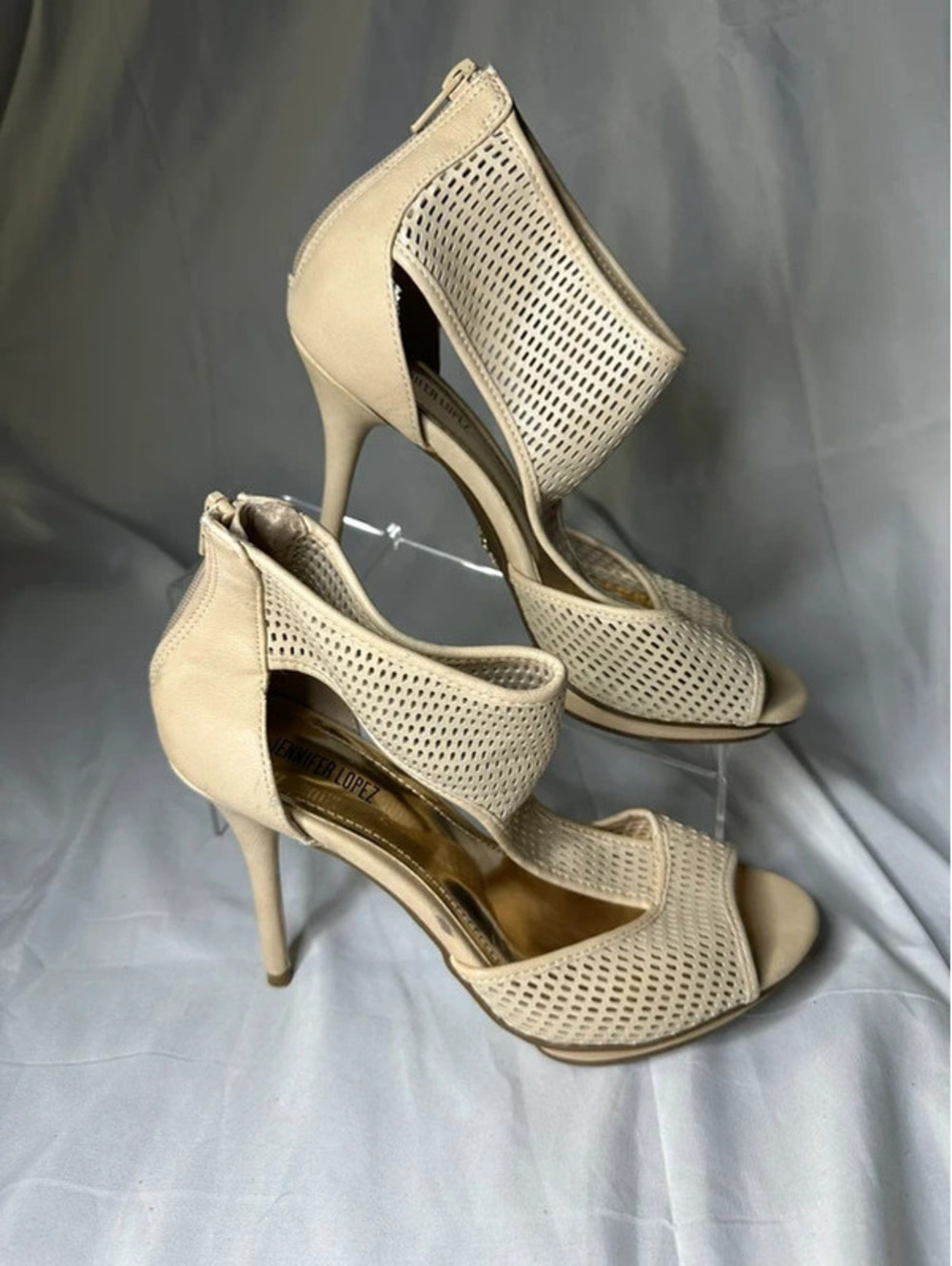 Jennifer Lopez shoes